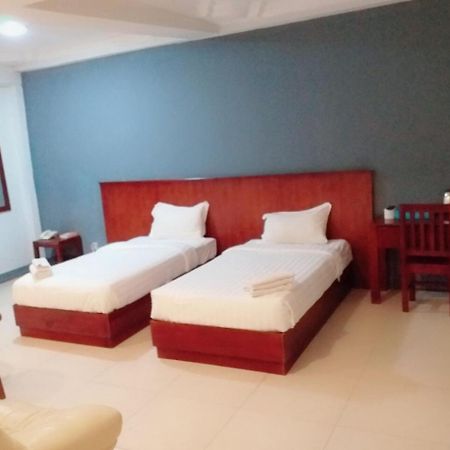 Lanmadaw Plaza Hotel China Town Yangon Luaran gambar