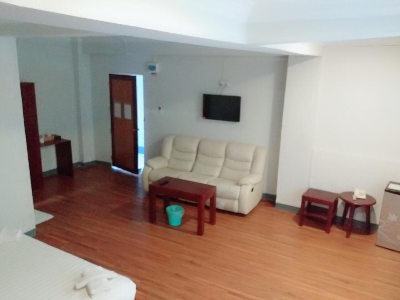 Lanmadaw Plaza Hotel China Town Yangon Luaran gambar